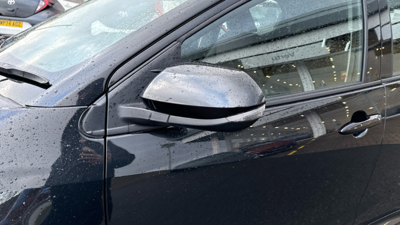 Toyota Yaris 1.5 Hybrid Icon 5dr CVT Hybrid Hatchback